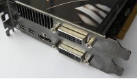 Sapphire Radeon HD6950 2GB outputs